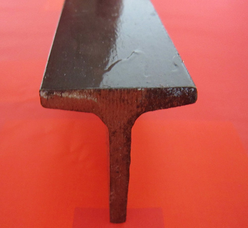 Guía anticaída (tipo T y tipo I) Guía en forma de T