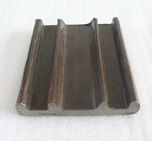 Perfil de quatro garras: aço para interface de tubulação de remoção de poeira de